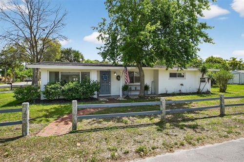 116 Woodley Ave, Edgewater, FL, 32132-2337 | Card Image