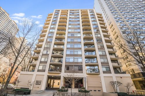 15ab-1450 N Astor St, Chicago, IL, 60610-1672 | Card Image