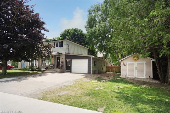 B - 317 Domville St, House other with 3 bedrooms, 1 bathrooms and 5 parking in Arthur ON | Image 5