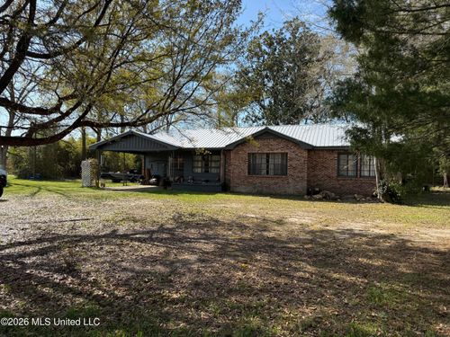 907 Grand Ave, Leakesville, MS, 39451-5705 | Card Image