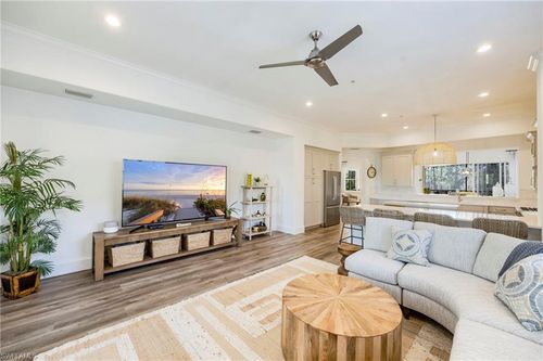 103-2870 Castillo Ct, NAPLES, FL, 34109-3671 | Card Image