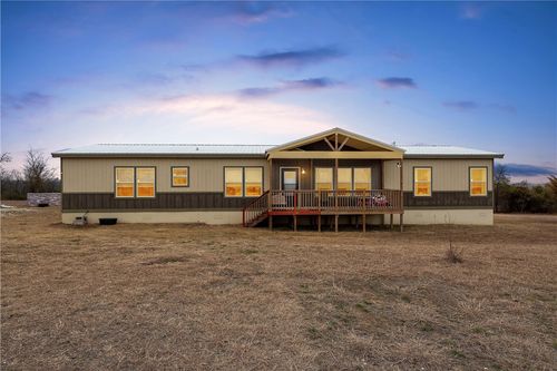 105 Cr 4025 Road, Lott, TX, 76656 | Card Image