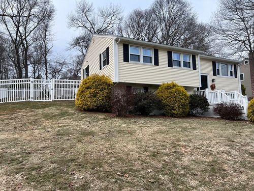10 Juniper St, Ipswich, MA, 01938-1633 | Card Image