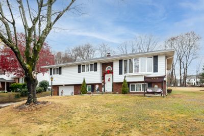 76 Ardsley Road, House other with 3 bedrooms, 2 bathrooms and null parking in Waterbury CT | Image 1