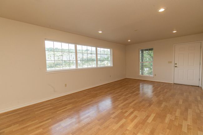 830 Los Escondidos St, House other with 2 bedrooms, 2 bathrooms and null parking in Marble Falls TX | Image 20