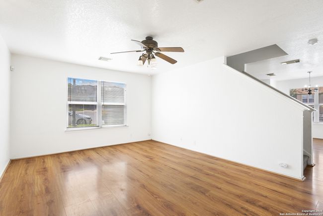 9 Breakers Pt, House other with 3 bedrooms, 3 bathrooms and null parking in San Antonio TX | Image 5