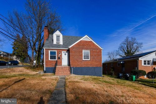 4200 Alton St, CAPITOL HEIGHTS, MD, 20743-5802 | Card Image