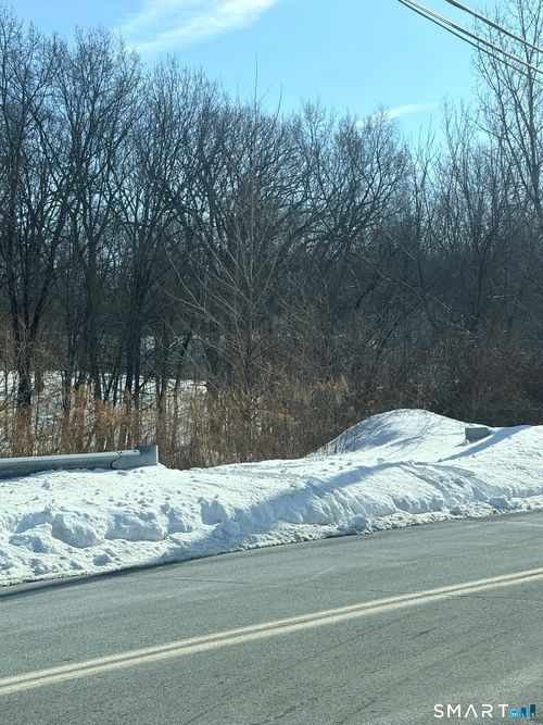 104 North Rd, Cromwell, CT, 06416-1017 | Card Image