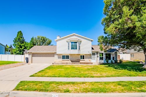 6366 S Westbrook Dr, Taylorsville, UT, 84129-6114 | Card Image