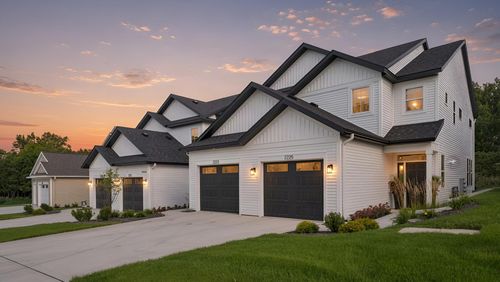 2225 Watertown Way, Grand Rapids, MI, 49505-6049 | Card Image