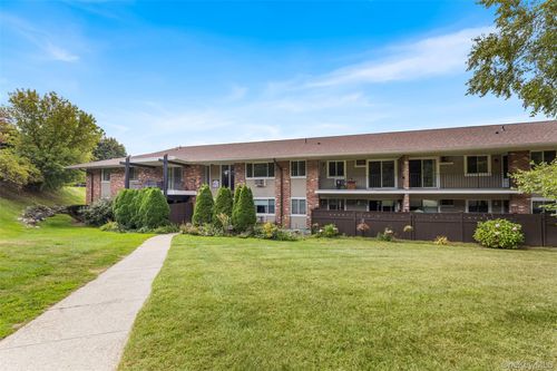 1513-1513 Old Country Rd, Elmsford, NY, 10523-2040 | Card Image