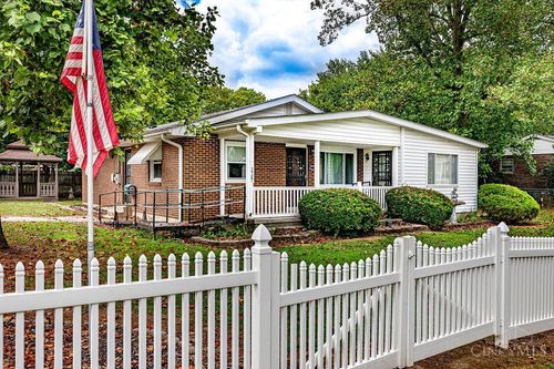 2107 Robin Ave, Fairfield, OH, 45014-5745 | Card Image