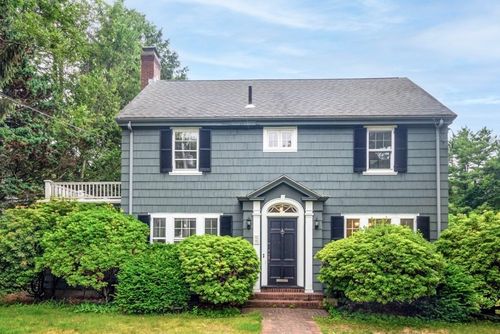 65 Grove St, Auburndale, MA, 02466-2316 | Card Image