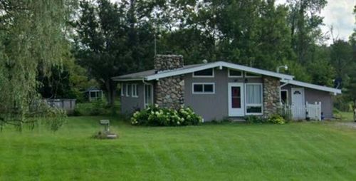27504 H Dr N, Albion, MI, 49224-9533 | Card Image