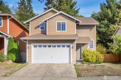 638 Shirehill St, Bremerton, WA, 98310-2307 | Card Image