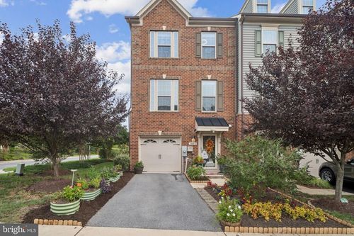 2612 Fiat Dr, HANOVER, MD, 21076-2103 | Card Image