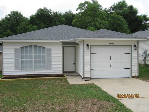 10592 Wilderness Ln, Pensacola, FL, 32534-9786 | Card Image