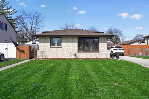 540 Michigan Ave, Villa Park, IL, 60181-1532 | Card Image