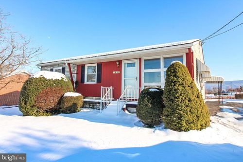 1045 Hisey Ave, WOODSTOCK, VA, 22664-2001 | Card Image