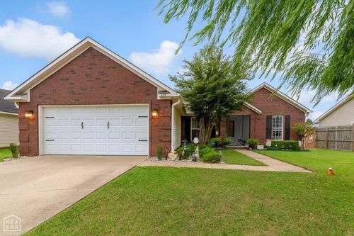 229 N Oak St, Brookland, AR, 72417-8948 | Card Image