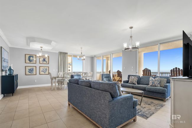 Living Room | Image 5