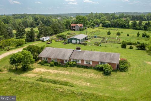 19484 Woodlawn Farm Dr, ORANGE, VA, 22960-3557 | Card Image