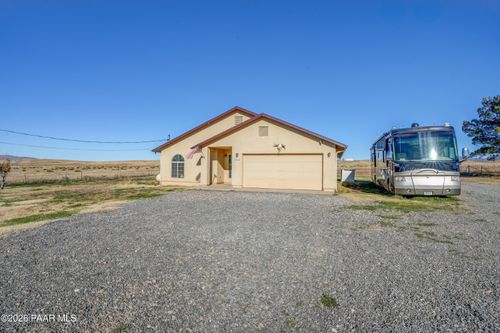 200 N Outback Rd, Dewey-Humboldt, AZ, 86327-6618 | Card Image