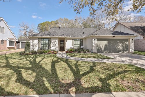 602 Muirwood Ln, Sugar Land, TX, 77498-3095 | Card Image