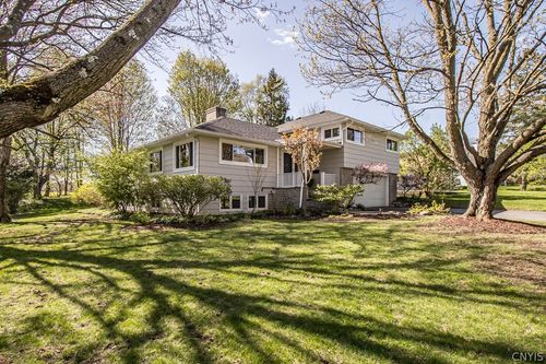 101 Fiordon Rd, Syracuse, NY, 13214-1545 | Card Image