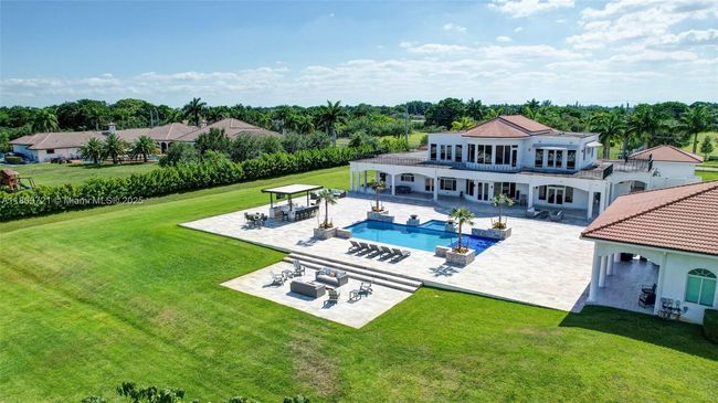 4610 Sw 178 Th Ave, House other with 8 bedrooms, 8 bathrooms and null parking in Southwest Ranches FL | Image 7