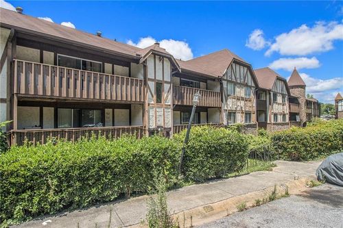 112 Camelot Dr, Atlanta, GA, 30349-6502 | Card Image