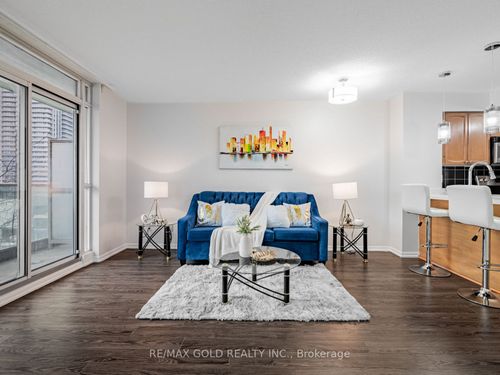 906-18 Yonge St, Toronto, ON, M5E1Z8 | Card Image