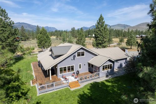 13 Pleasant View Dr, Winthrop, WA, 98862-9119 | Card Image