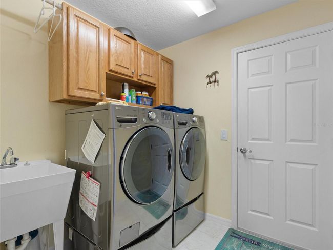Interior Laundry Room | Image 34
