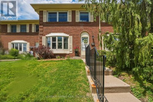388 Homestead Crt, London, ON, N6G2E9 | Card Image