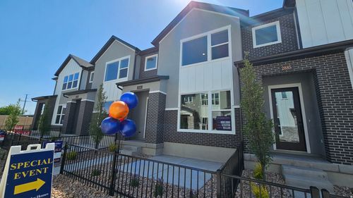 2889 S Gabelich Ln, West Valley City, UT, 84128-2734 | Card Image