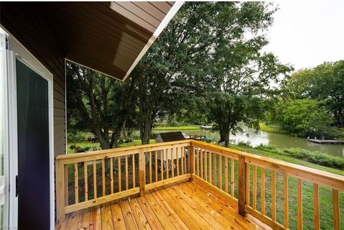 315 Riversedge Dr, Hampton, VA, 23669-5210 | Card Image