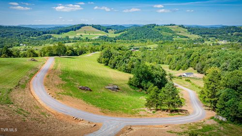 Lot #4 Mountain Valley Hwy 131, Thorn Hill, TN, 37881 | Card Image