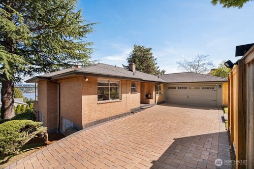 6303 Wilson Ave S, Seattle, WA, 98118-3066 | Card Image