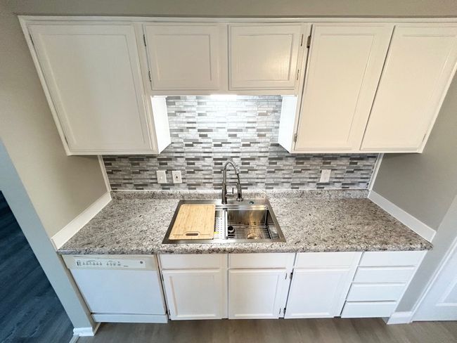 3021 Brandon St, House other with 3 bedrooms, 2 bathrooms and null parking in Flint MI | Image 5