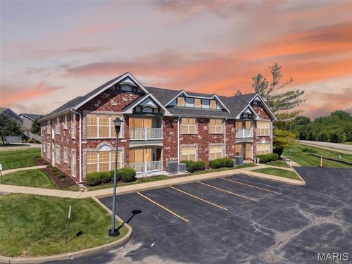 120 Lily Pad Ln, Saint Peters, MO, 63376-5216 | Card Image