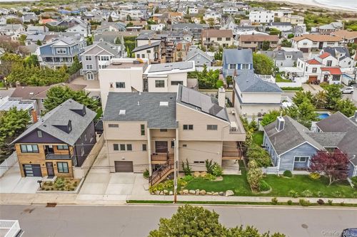 29 Bath St, Lido Beach, NY, 11561-5006 | Card Image