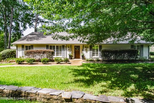 4005 Eastwood Dr, Jackson, MS, 39211-6442 | Card Image