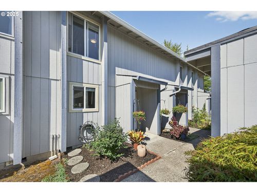 4107 Ne 8th St, Gresham, OR, 97030-4719 | Card Image