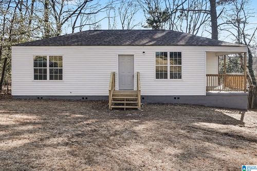 6821 65th St S, BIRMINGHAM, AL, 35212-2811 | Card Image