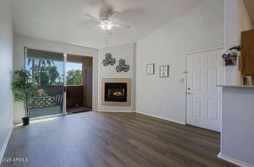 2101-2929 W Yorkshire Dr, Phoenix, AZ, 85027-3949 | Card Image