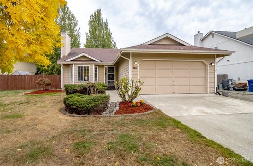 2410 19th Street Pl Se, Puyallup, WA, 98374-1462 | Card Image