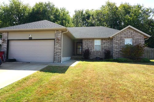 230 E Lapis Avenue, Republic, MO, 65738 | Card Image