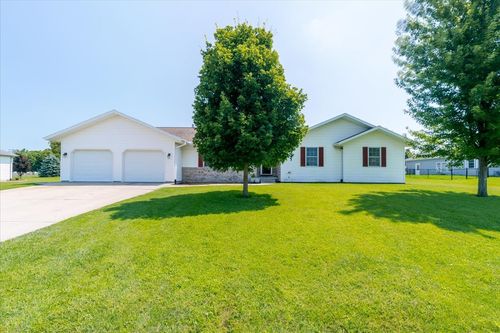 403 Sunset Dr, Colfax, IL, 61728-9394 | Card Image