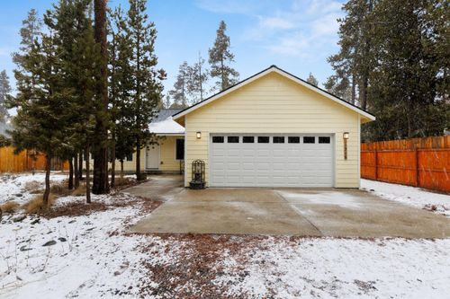 17316 Golden Eye Dr, Bend, OR, 97707-2314 | Card Image
